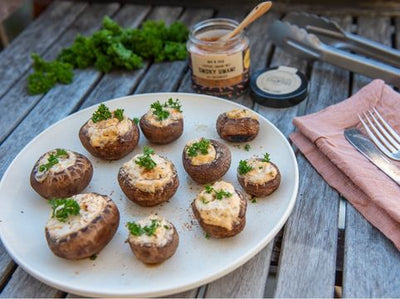 Champignons farcis au barbecue – recette BBQ végétarienne facile