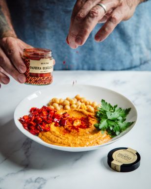 Geräucherter Paprika Hummus