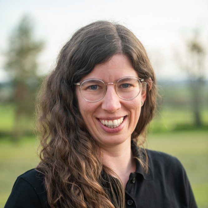 <strong>Fabienne – Responsable commerciale Suisse</strong>